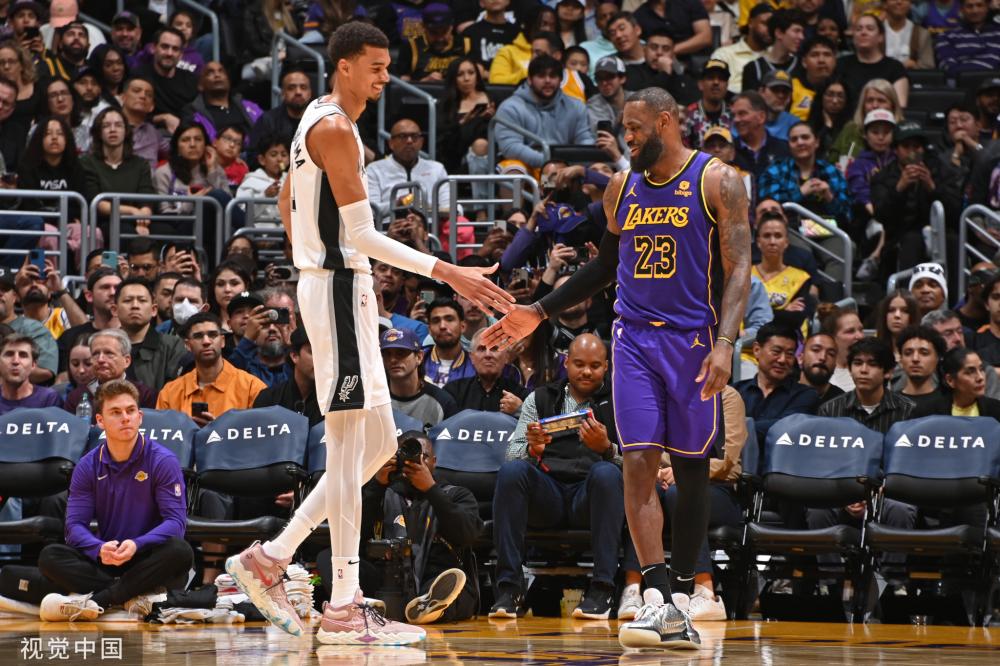 赛中保持最 赛中保持最